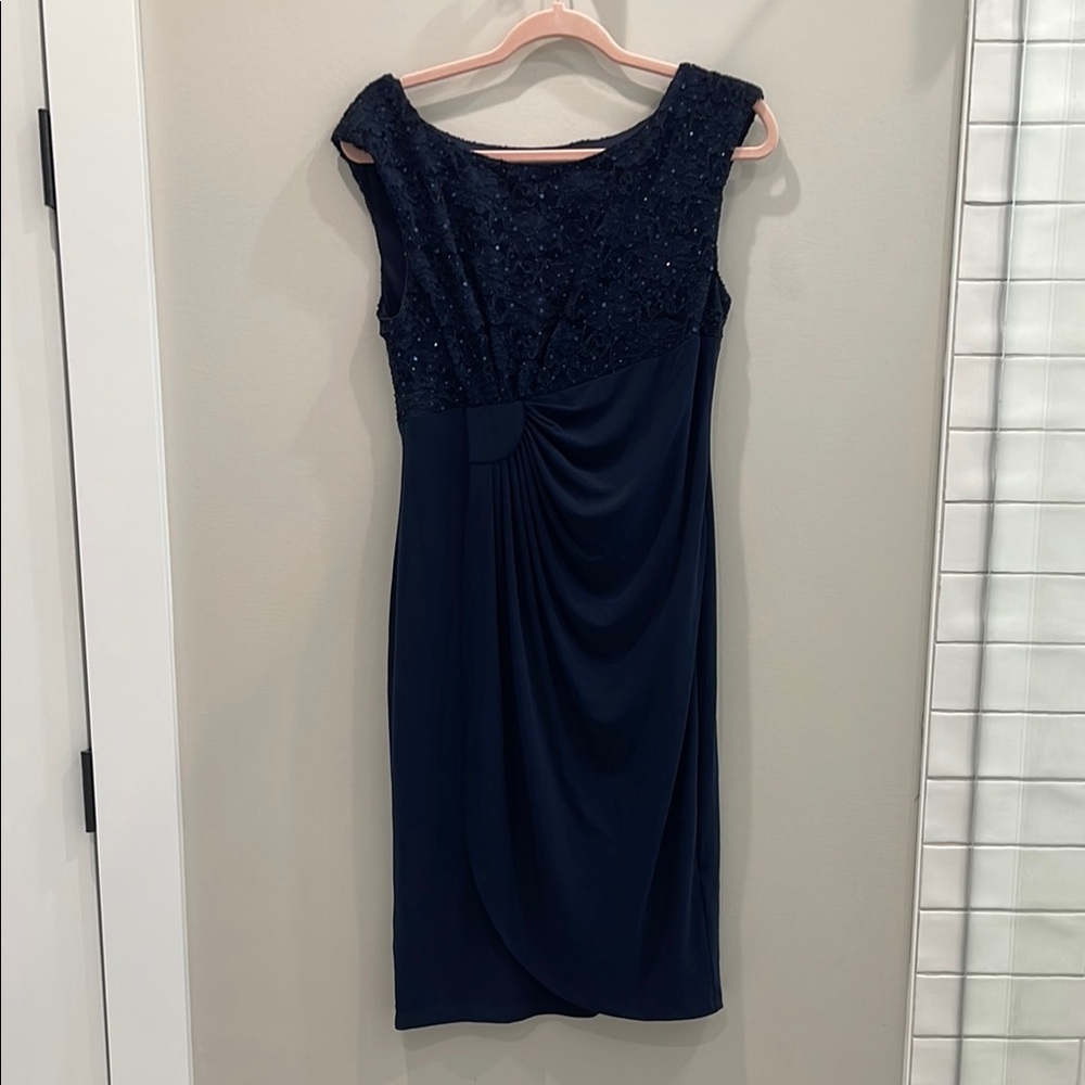 Connected Apparel Size 10 Navy Dress